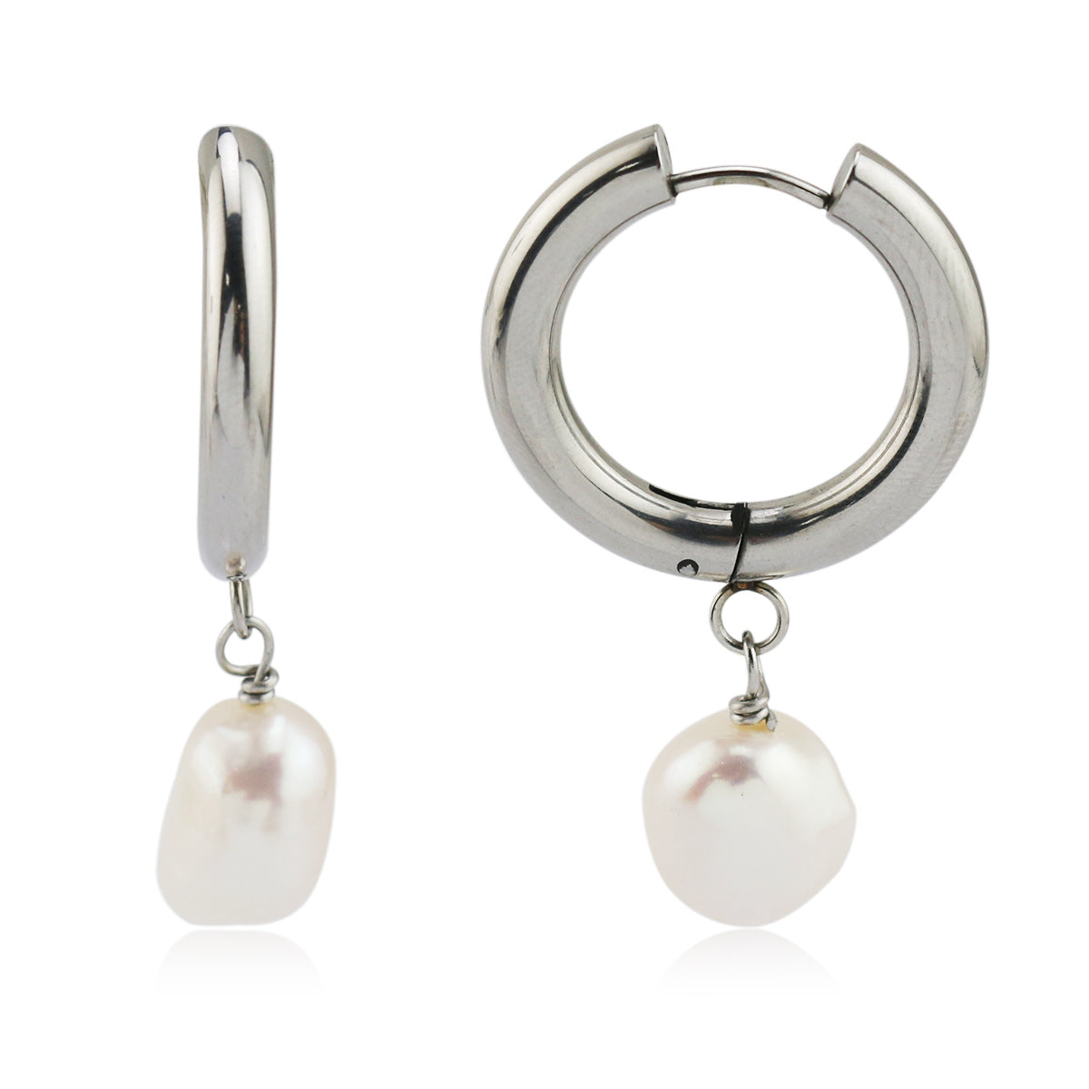 Ramesses Pearl Dangle Earring