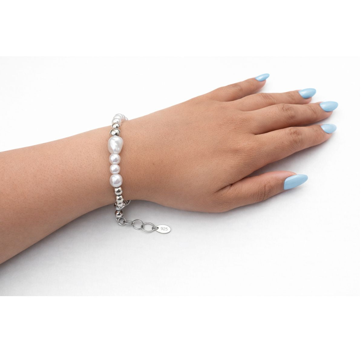 Liquid Pearl Bracelet