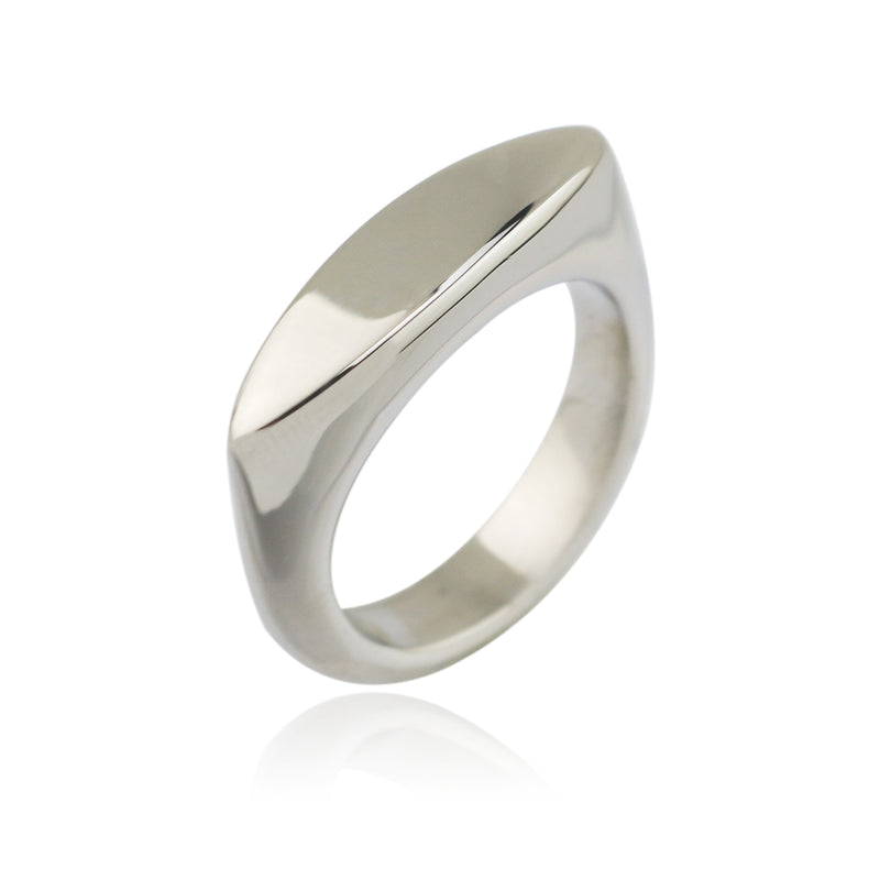 Luca Marquise Signet Ring